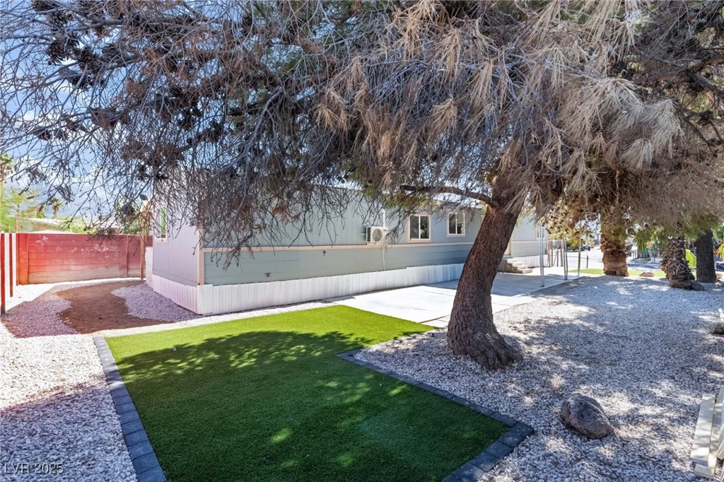 3220 Orr, North Las Vegas, NV 89030