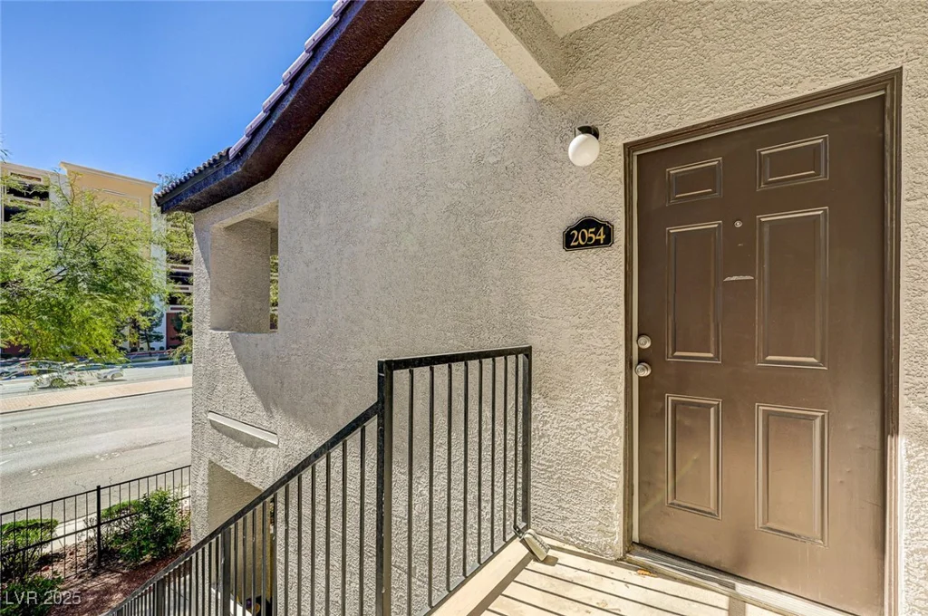 2615 Gary, Las Vegas, NV 89123