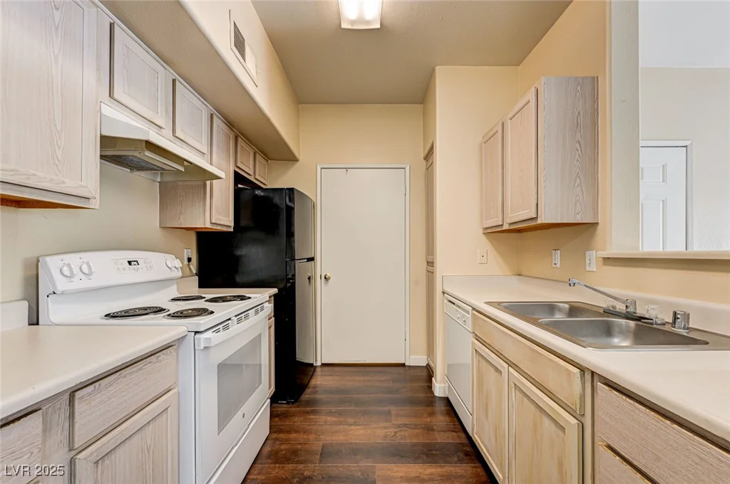 2615 Gary, Las Vegas, NV 89123