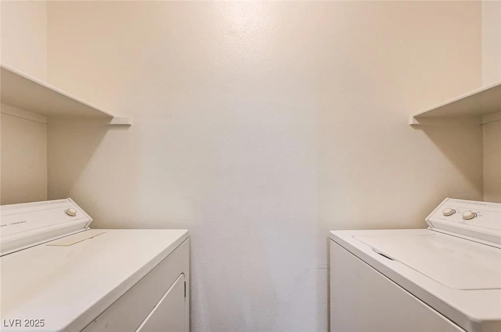 2615 Gary, Las Vegas, NV 89123