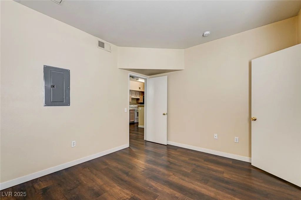 2615 Gary, Las Vegas, NV 89123