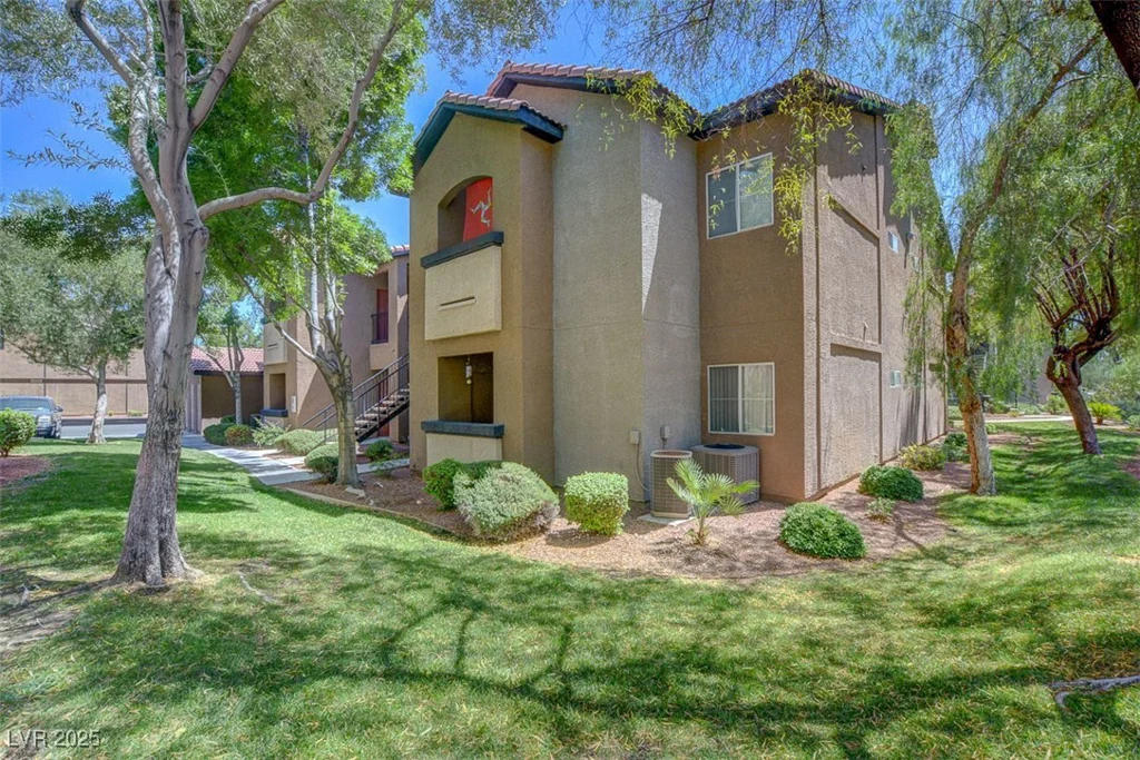 2615 Gary, Las Vegas, NV 89123