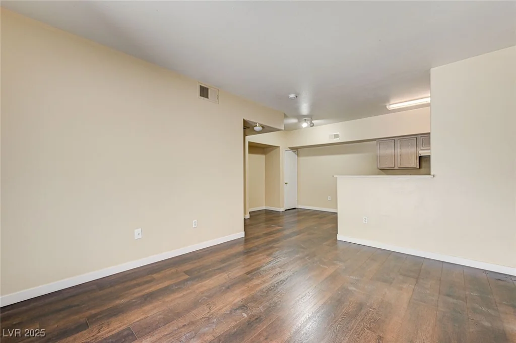 2615 Gary, Las Vegas, NV 89123