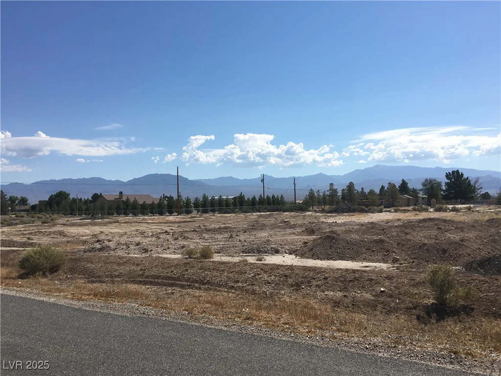 2241 Toiyabe, Pahrump, NV 89048