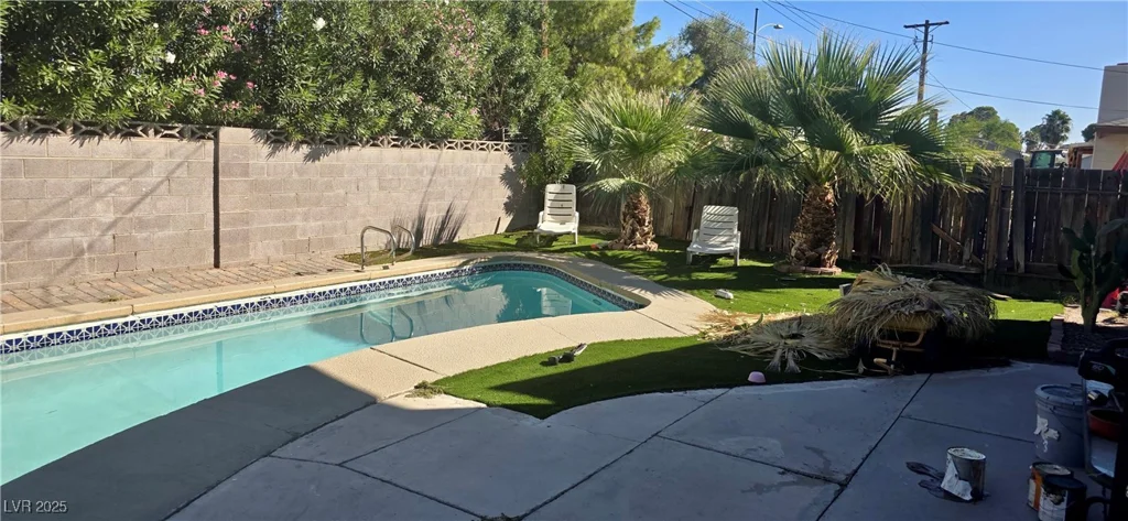 1304 Melissa, Las Vegas, NV 89101