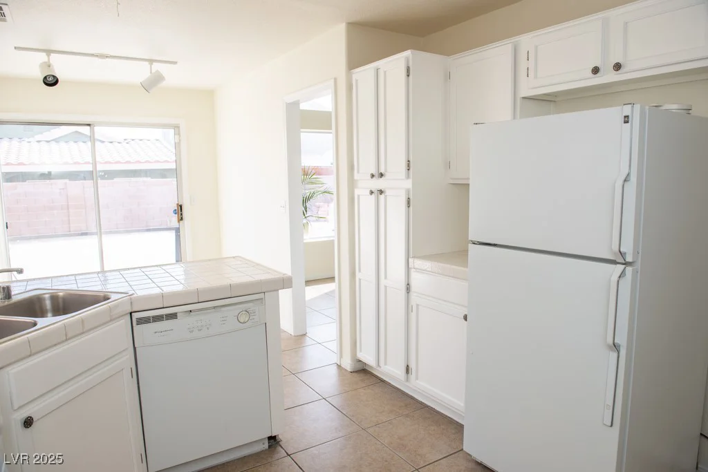 6984 Wineberry, Las Vegas, NV 89119
