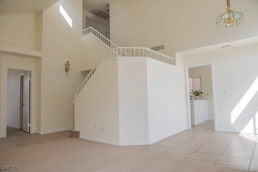 6984 Wineberry, Las Vegas, NV 89119