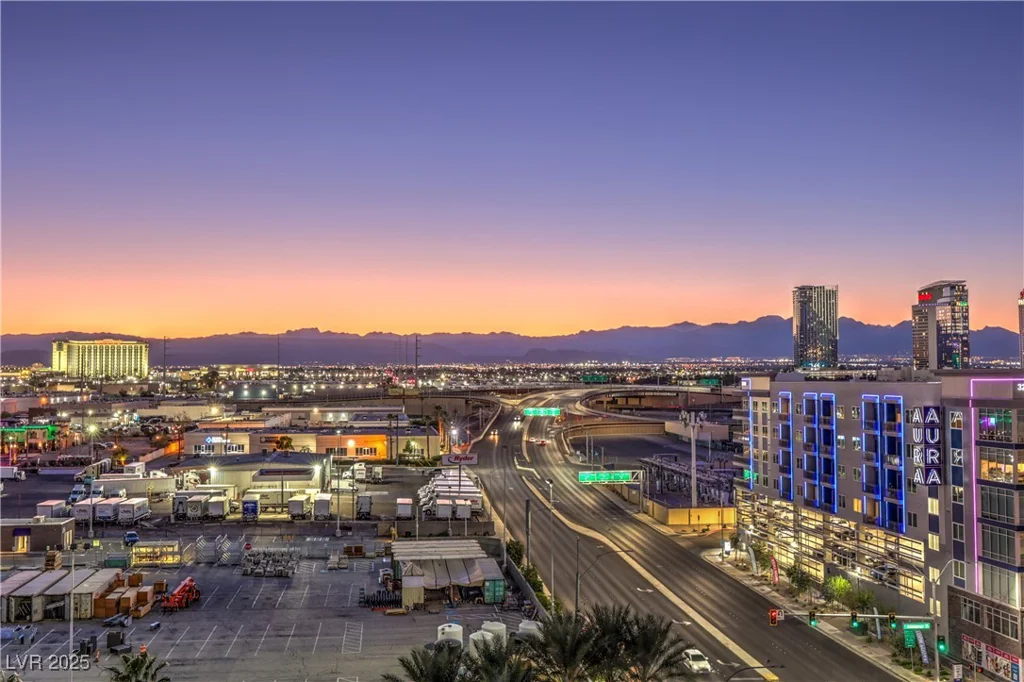 4525 Dean Martin, Las Vegas, NV 89103