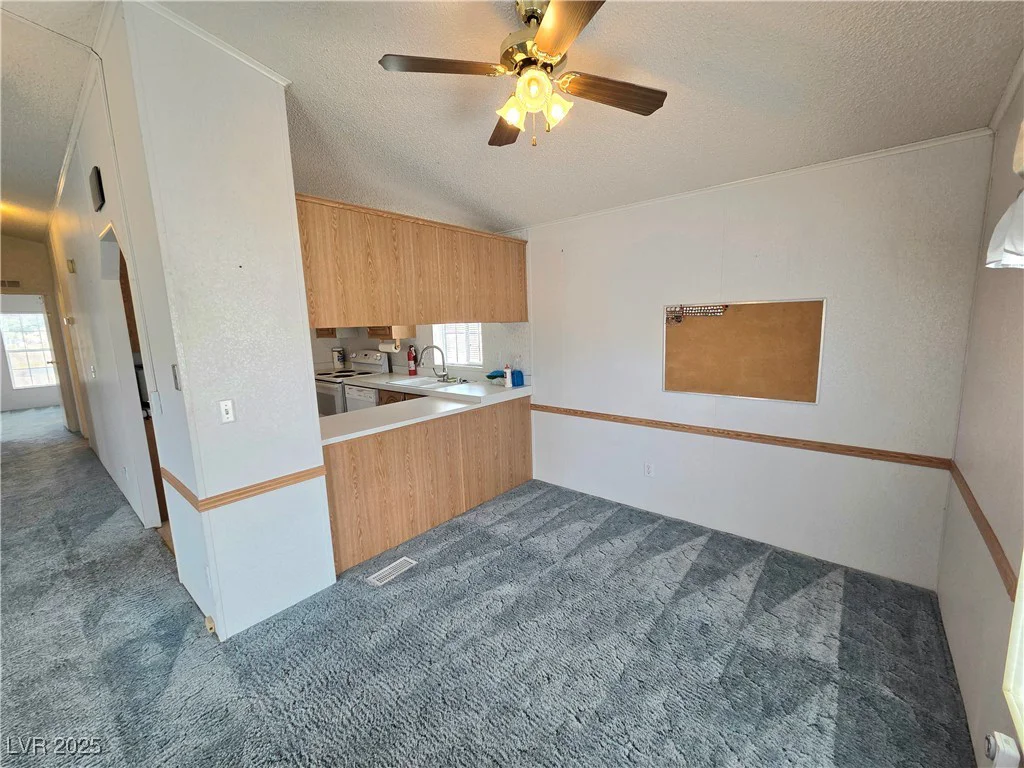 3480 Ramona, Pahrump, NV 89048