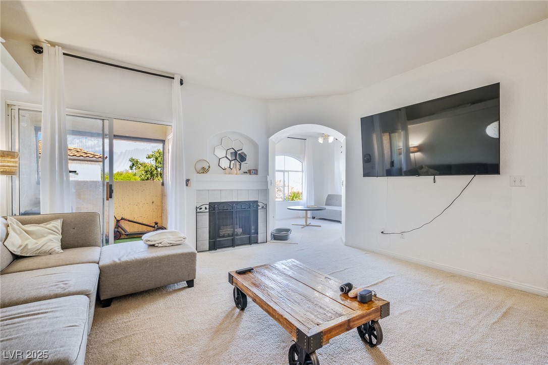 8400 White Eagle, Las Vegas, NV 89145