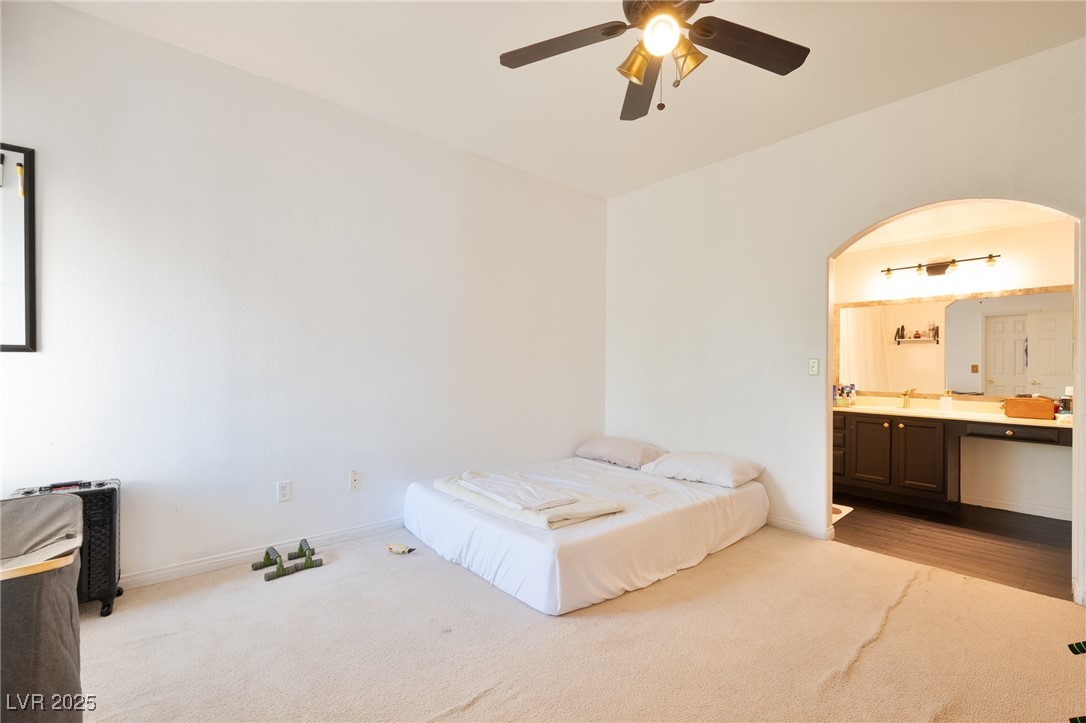 8400 White Eagle, Las Vegas, NV 89145