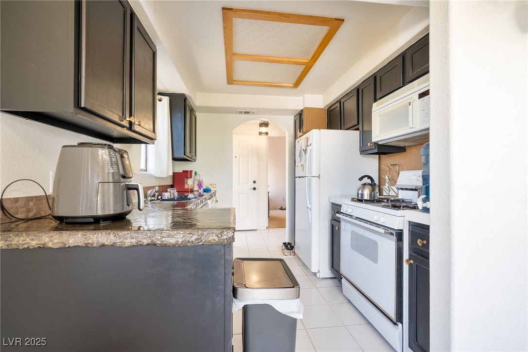 8400 White Eagle, Las Vegas, NV 89145