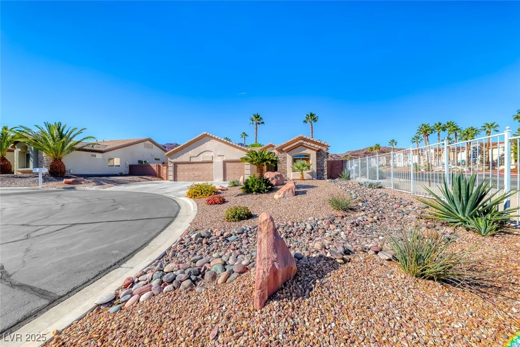 698 Magic Cove, Boulder City, NV 89005