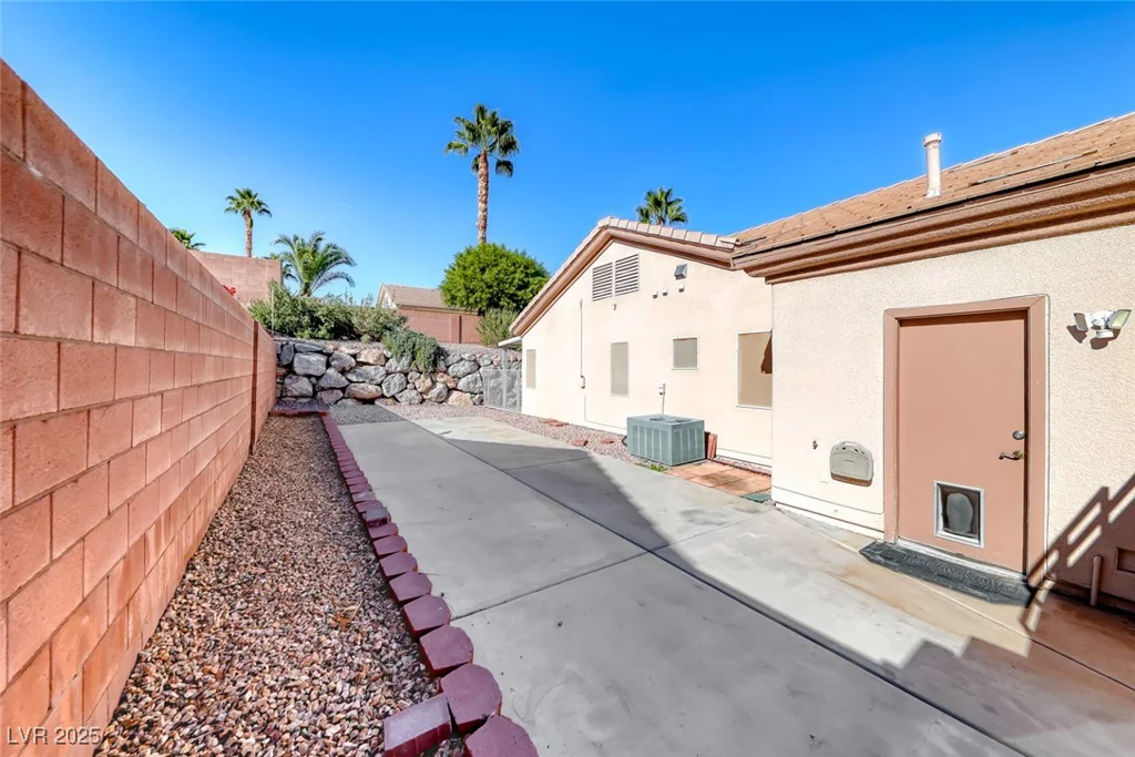 698 Magic Cove, Boulder City, NV 89005