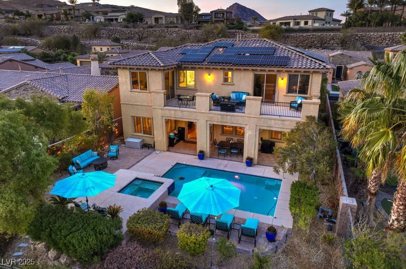 79 Rezzonico, Henderson, NV 89011