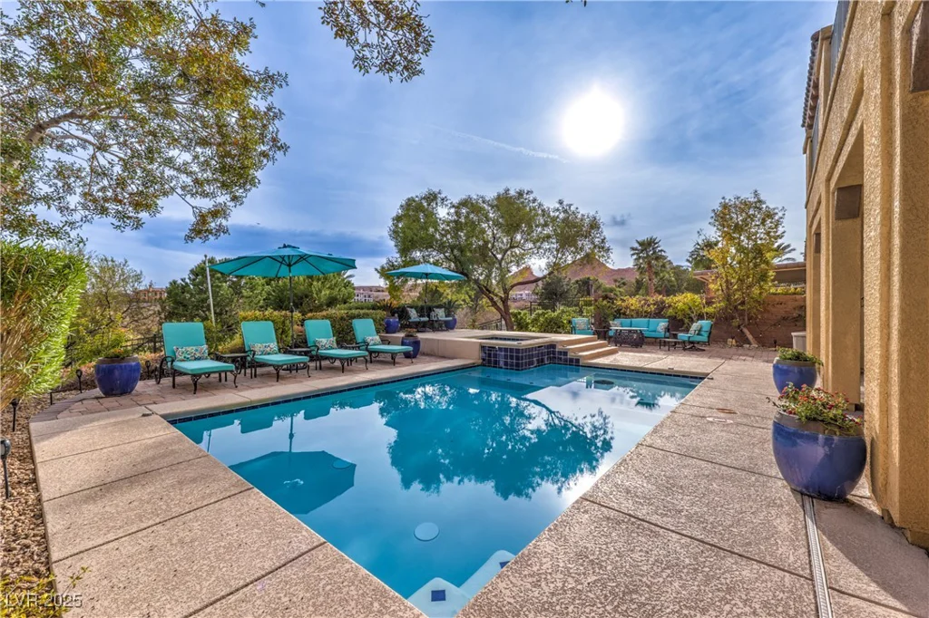 79 Rezzonico, Henderson, NV 89011