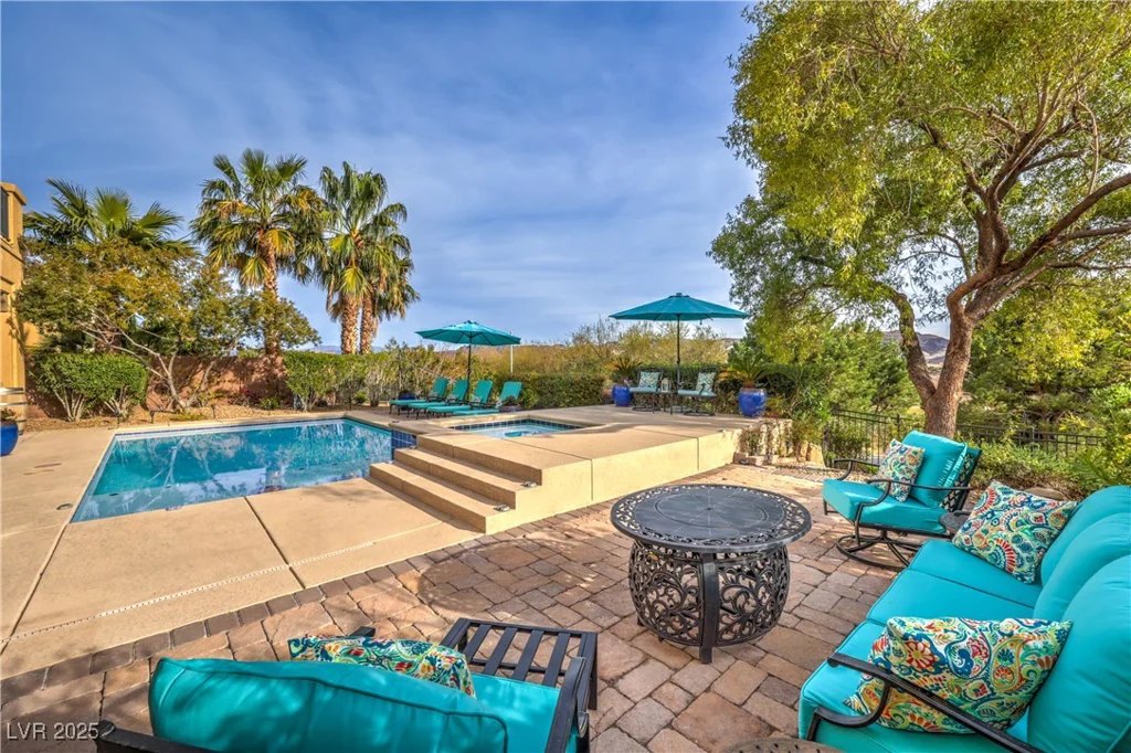 79 Rezzonico, Henderson, NV 89011