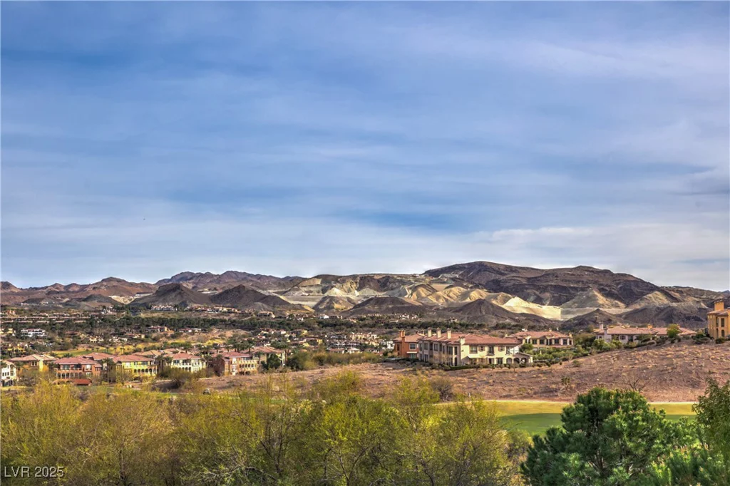79 Rezzonico, Henderson, NV 89011