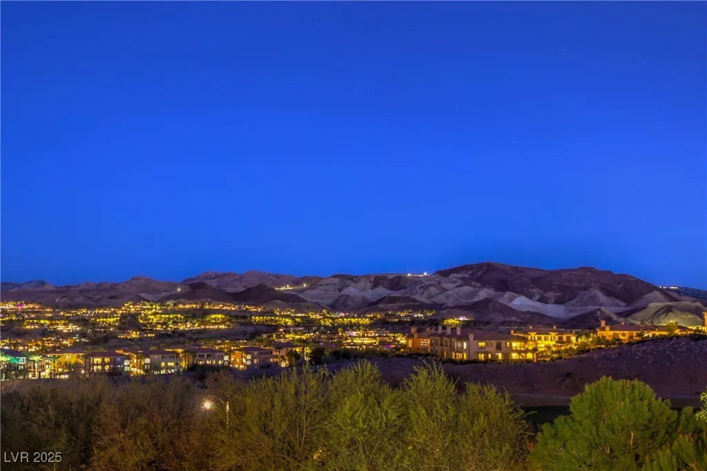 79 Rezzonico, Henderson, NV 89011