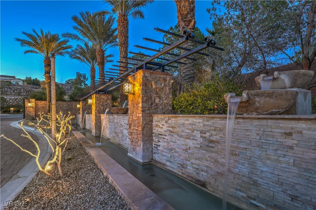 79 Rezzonico, Henderson, NV 89011