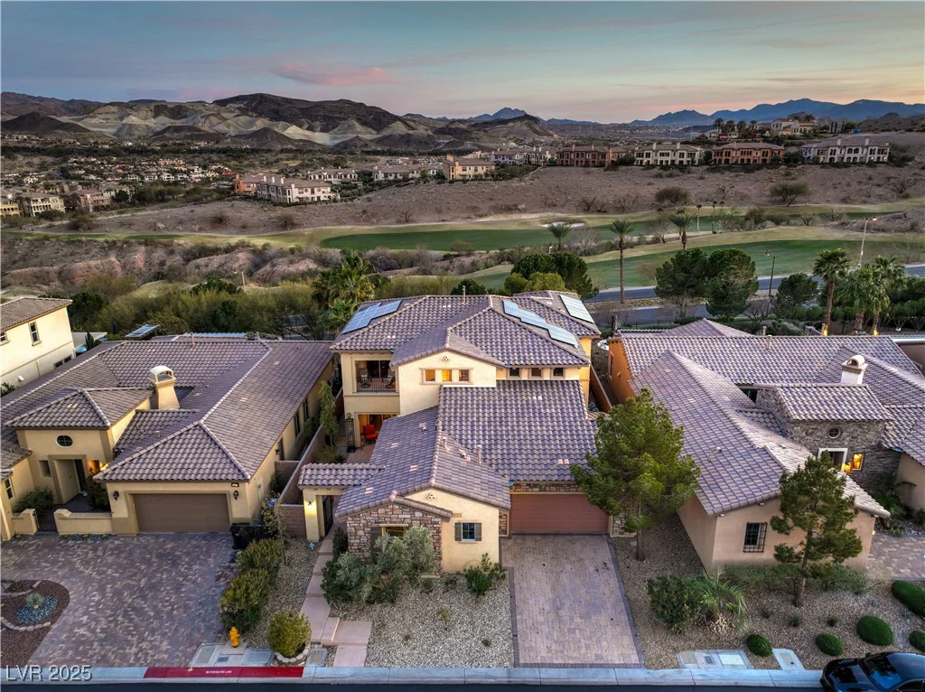 79 Rezzonico, Henderson, NV 89011