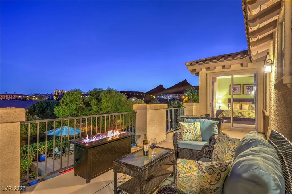 79 Rezzonico, Henderson, NV 89011