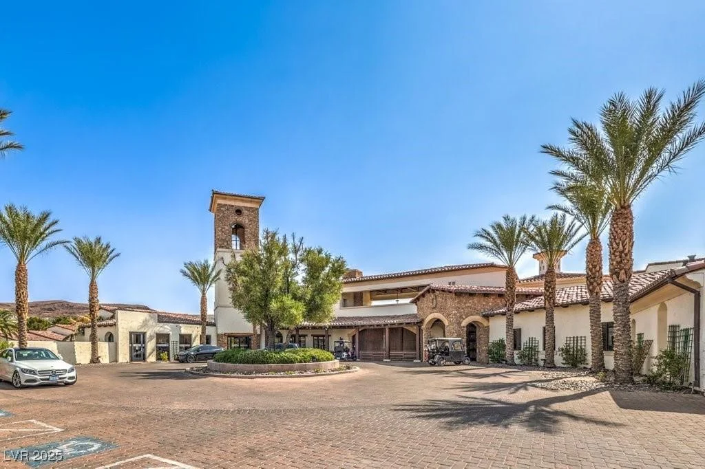 79 Rezzonico, Henderson, NV 89011
