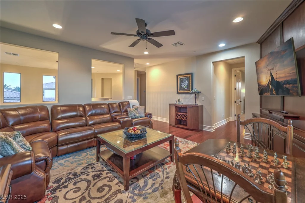 79 Rezzonico, Henderson, NV 89011