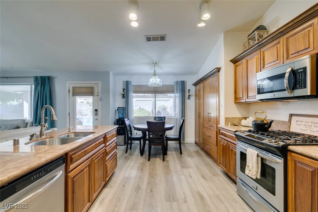 3519 Trotting Horse, North Las Vegas, NV 89032
