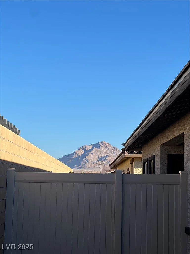 1173 Melody Lark, Henderson, NV 89011