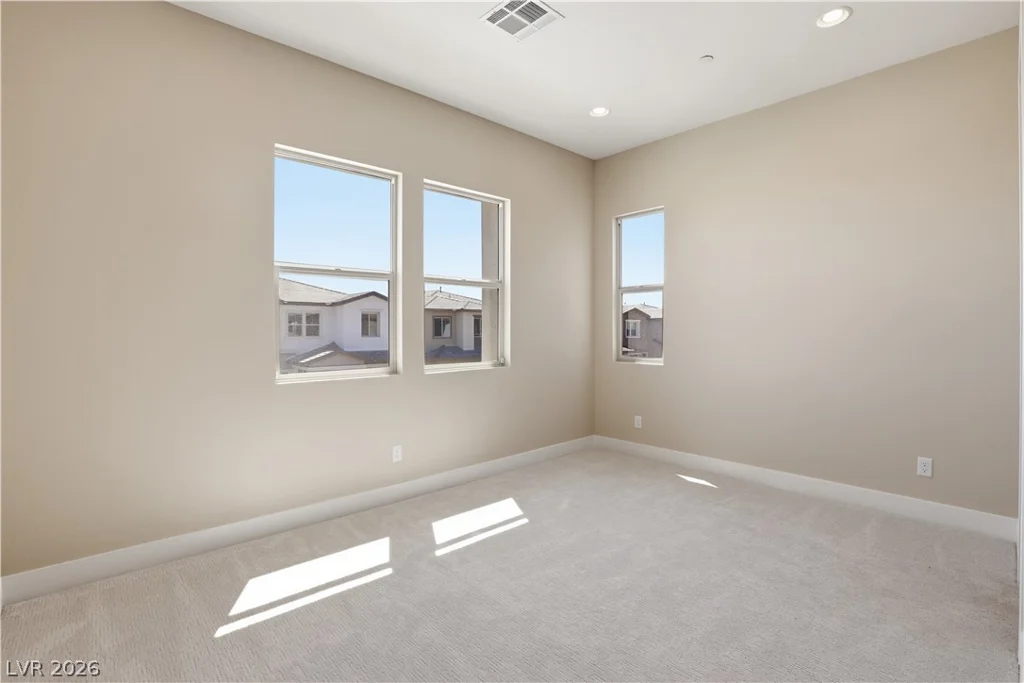85 Vernalis, Las Vegas, NV 89138