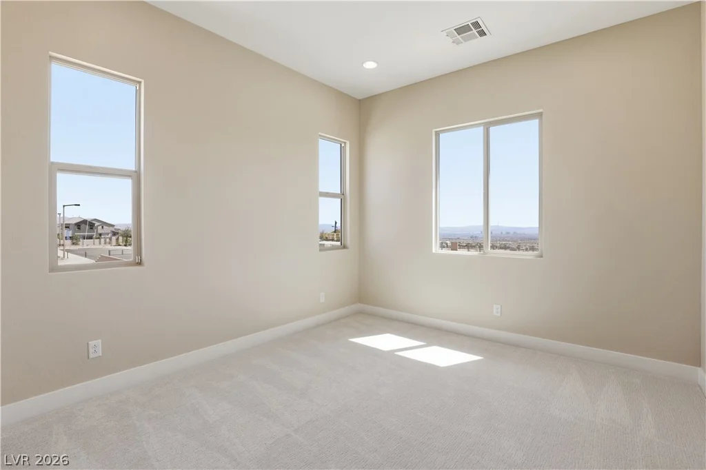 85 Vernalis, Las Vegas, NV 89138