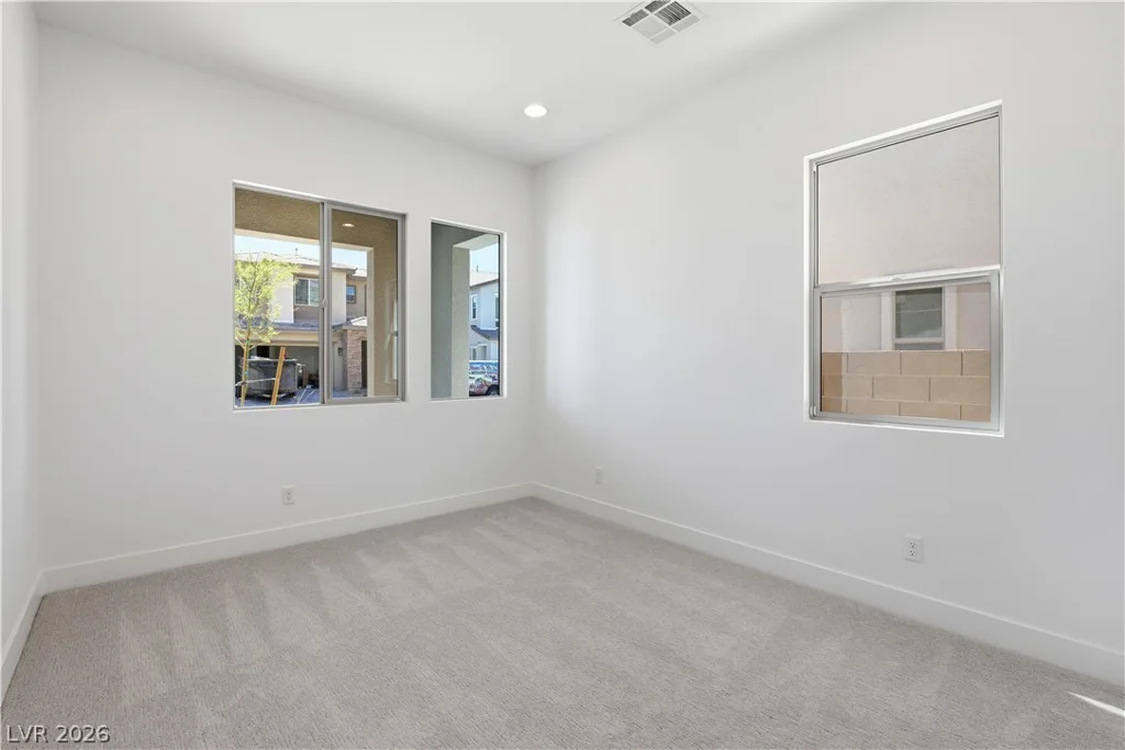 91 Vernalis, Las Vegas, NV 89138