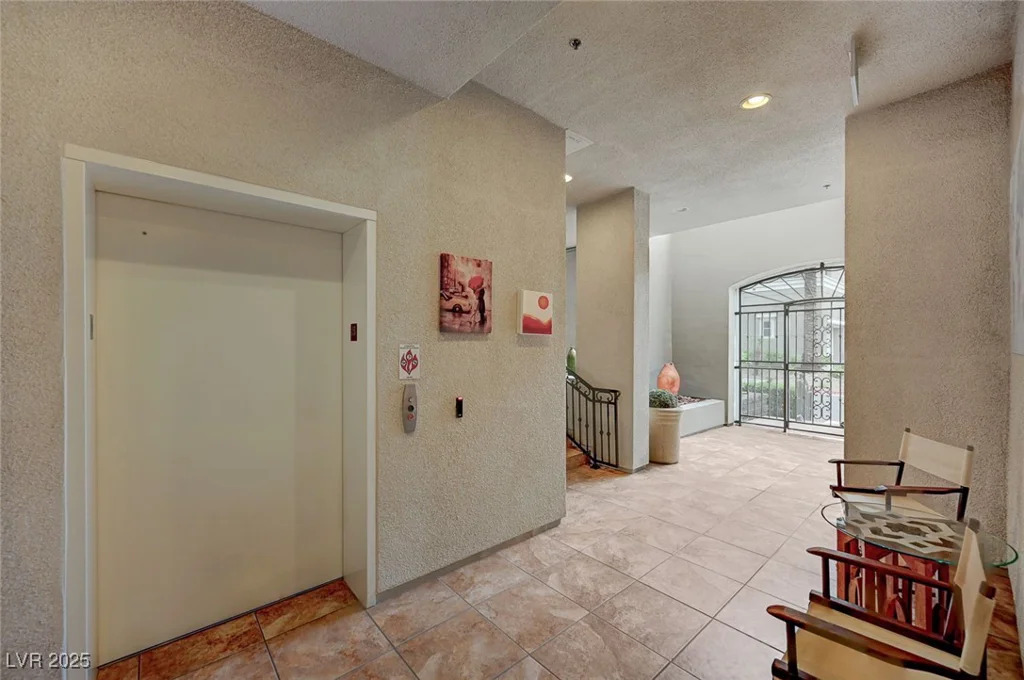 9201 Tesoras, Las Vegas, NV 89144