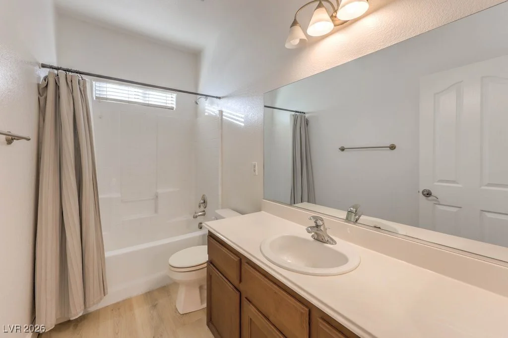 138 Tilbury, Las Vegas, NV 89123