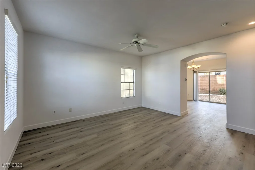 138 Tilbury, Las Vegas, NV 89123