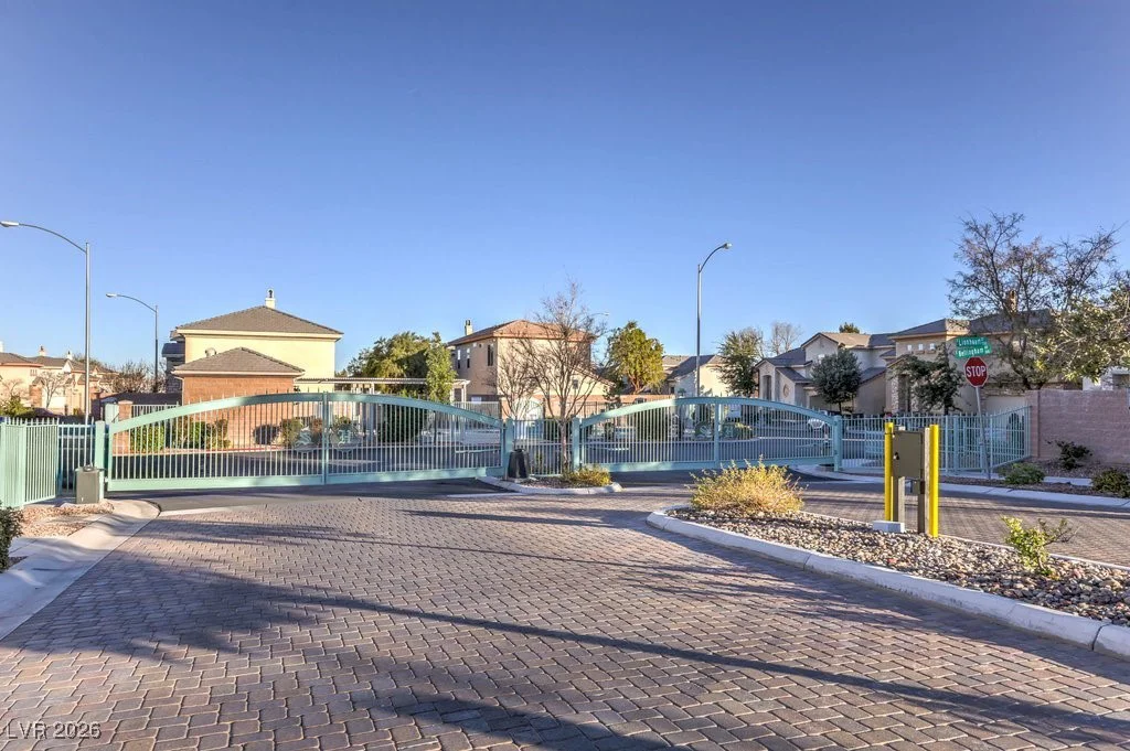 138 Tilbury, Las Vegas, NV 89123