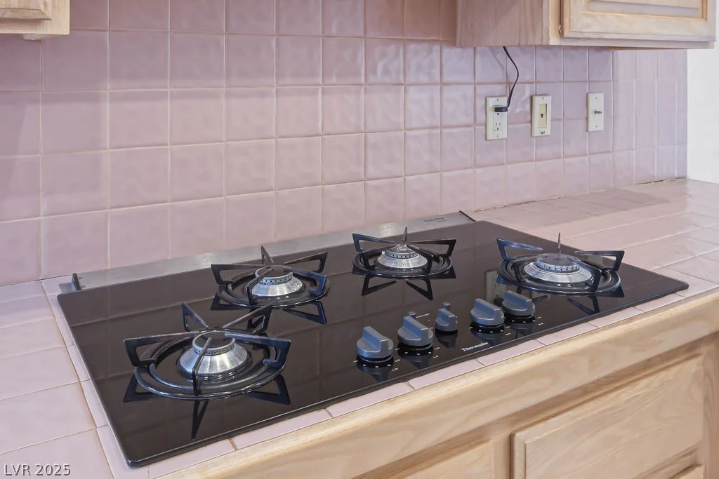 8236 Round Hills, Las Vegas, NV 89113