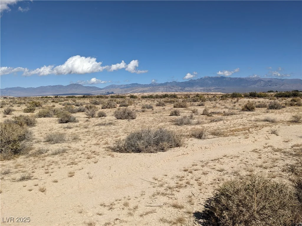 1930 Bond, Pahrump, NV 89048