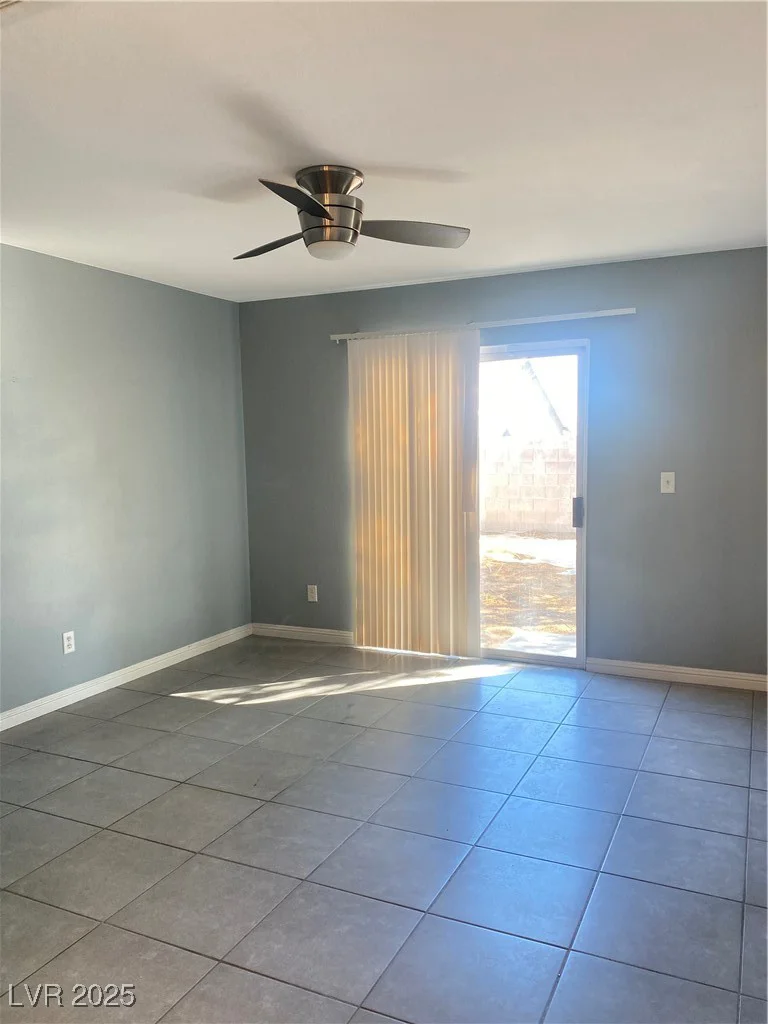 3837 Kellogg, Las Vegas, NV 89115
