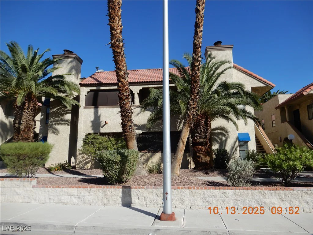 4702 Obannon, Las Vegas, NV 89102