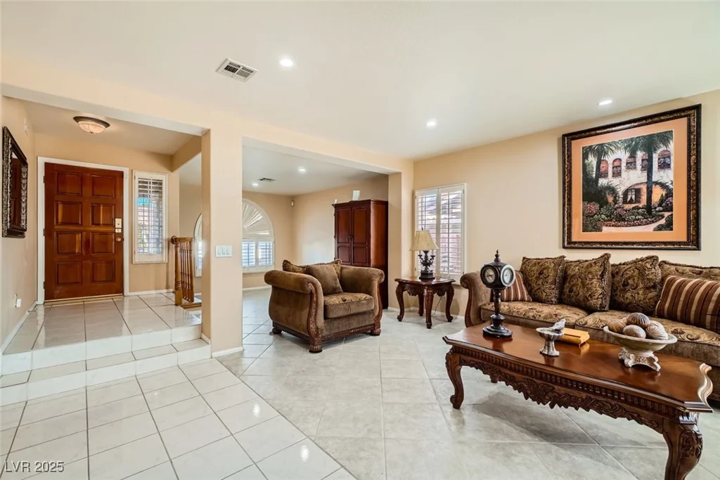 8225 Bermuda Beach, Las Vegas, NV 89128