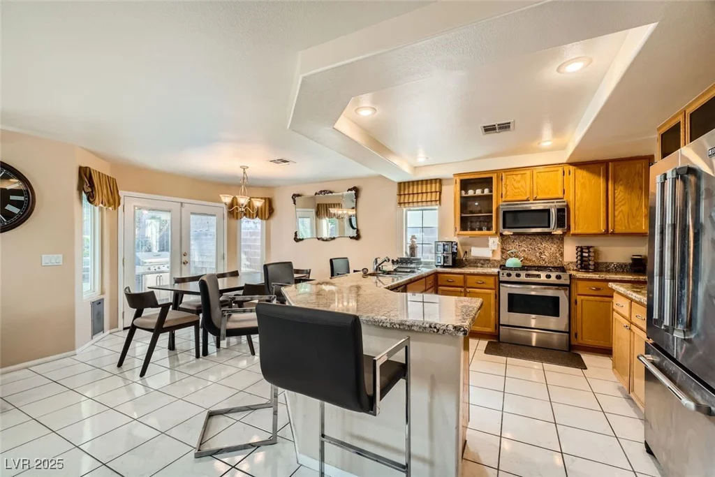 8225 Bermuda Beach, Las Vegas, NV 89128