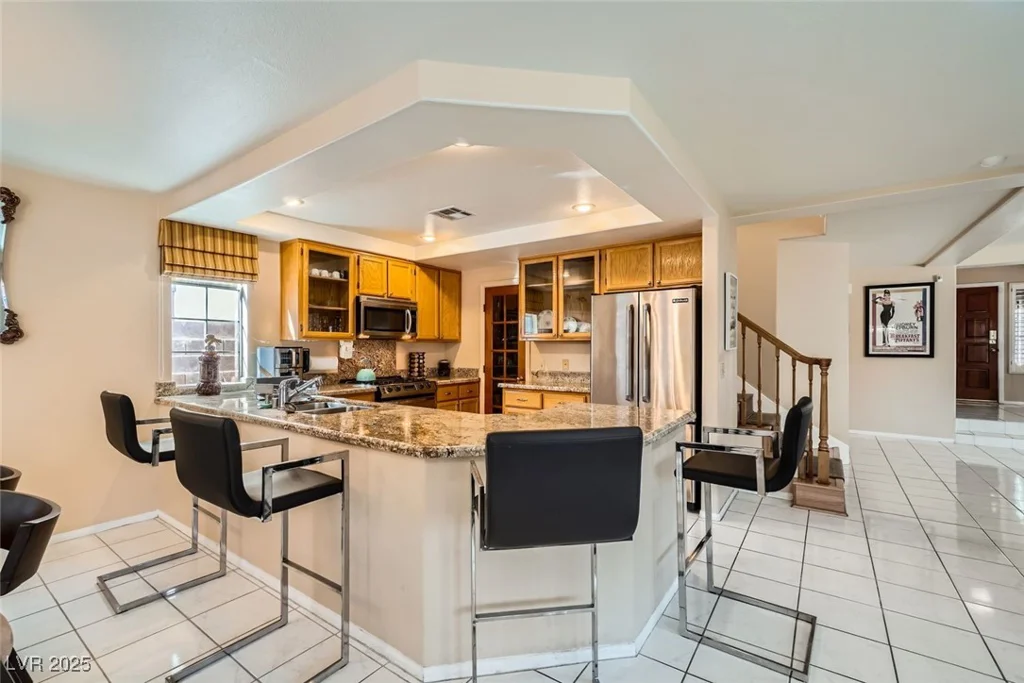 8225 Bermuda Beach, Las Vegas, NV 89128