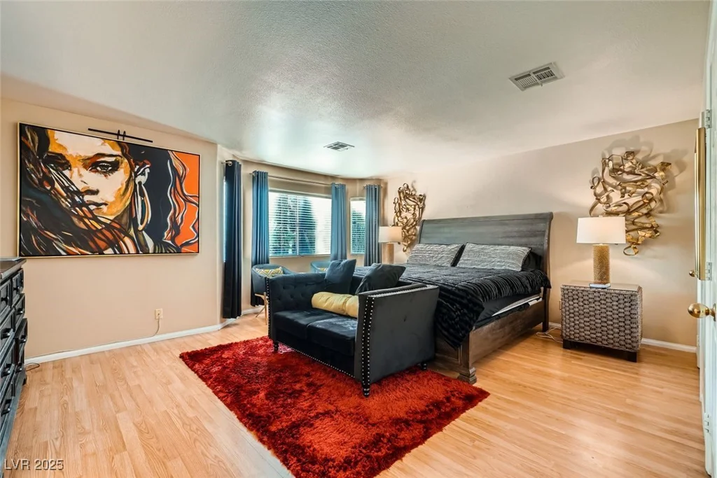 8225 Bermuda Beach, Las Vegas, NV 89128