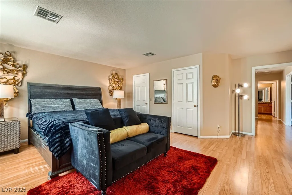 8225 Bermuda Beach, Las Vegas, NV 89128