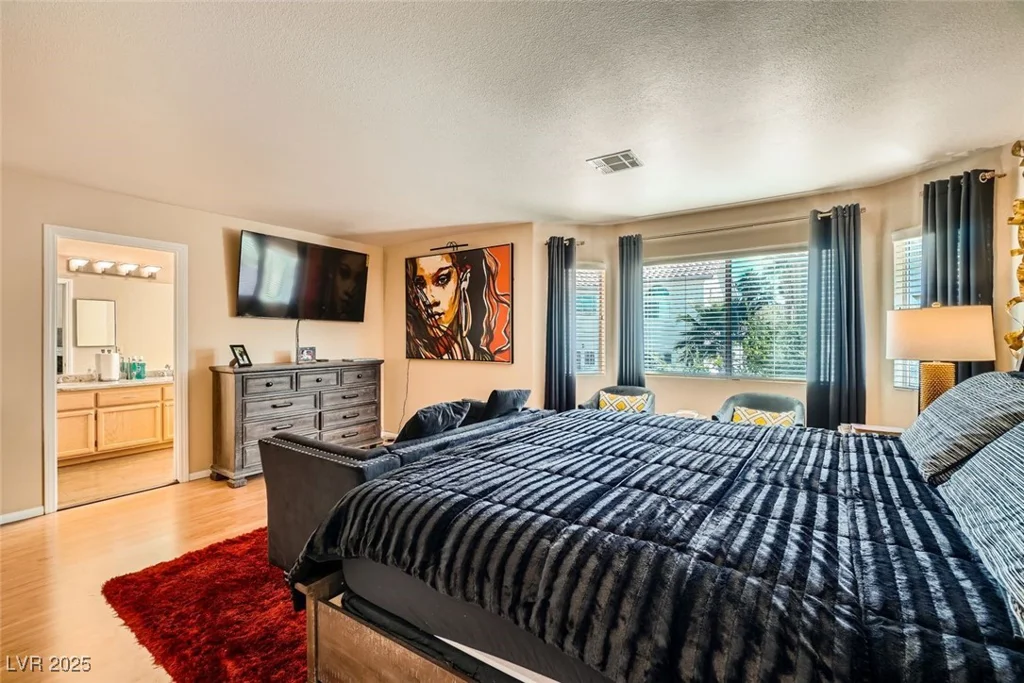 8225 Bermuda Beach, Las Vegas, NV 89128