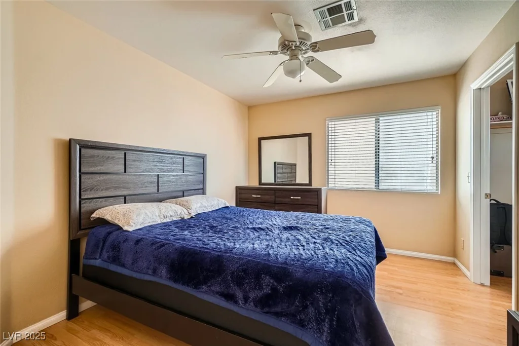 8225 Bermuda Beach, Las Vegas, NV 89128