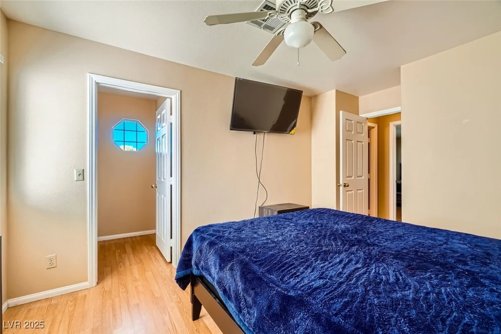 8225 Bermuda Beach, Las Vegas, NV 89128