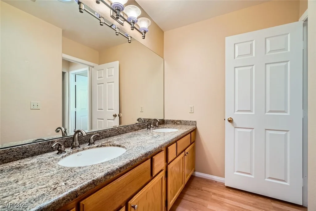 8225 Bermuda Beach, Las Vegas, NV 89128